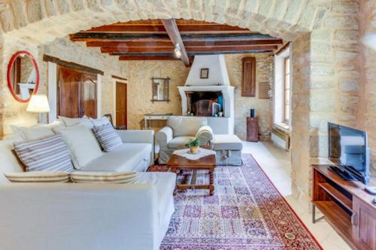 Provence Dream Chalet Uchaux ภายนอก รูปภาพ