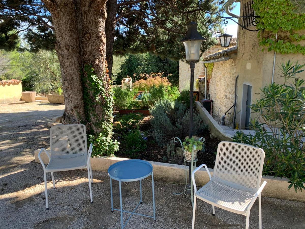 Provence Dream Chalet Uchaux ภายนอก รูปภาพ